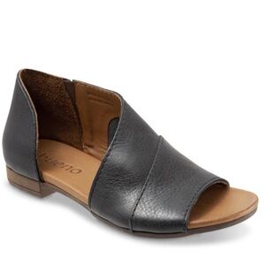 Bueno Tanner Black Leather Flat Sandals Size 37